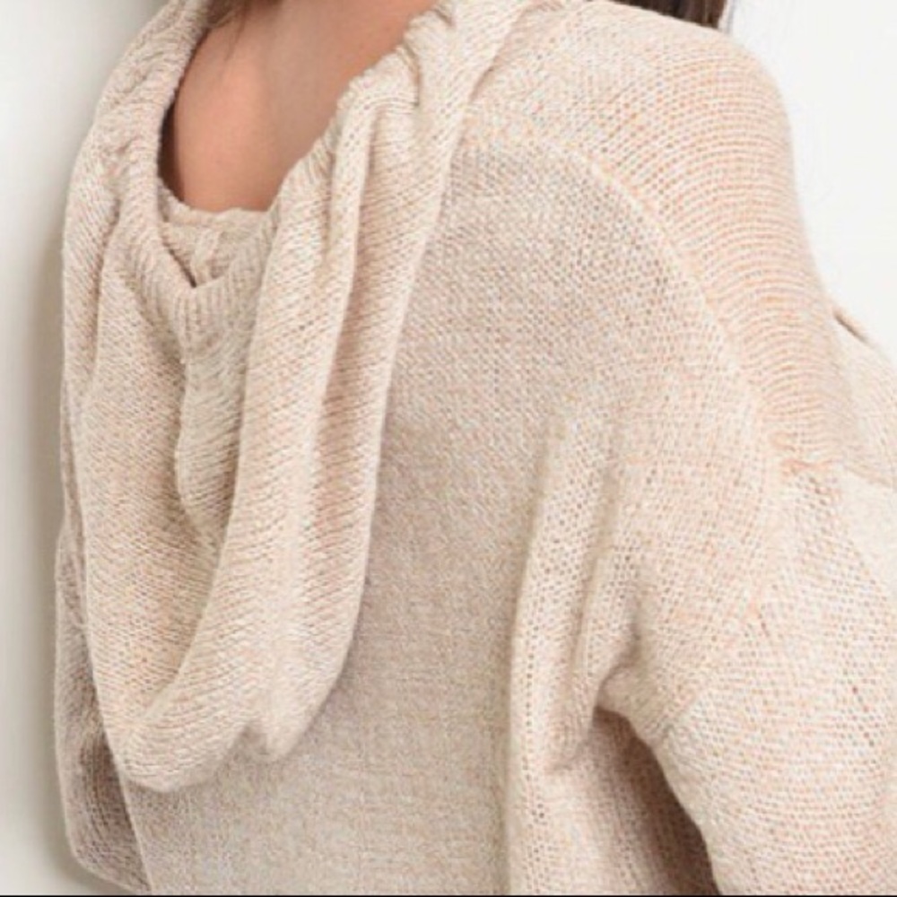 ❄️LAST2️⃣//LIGHT GRAY SWEATER HOODIE - Picture 8 of 11
